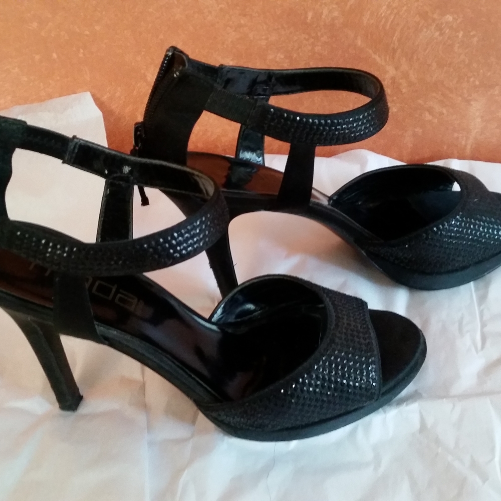Elegant Black Strappy Heels